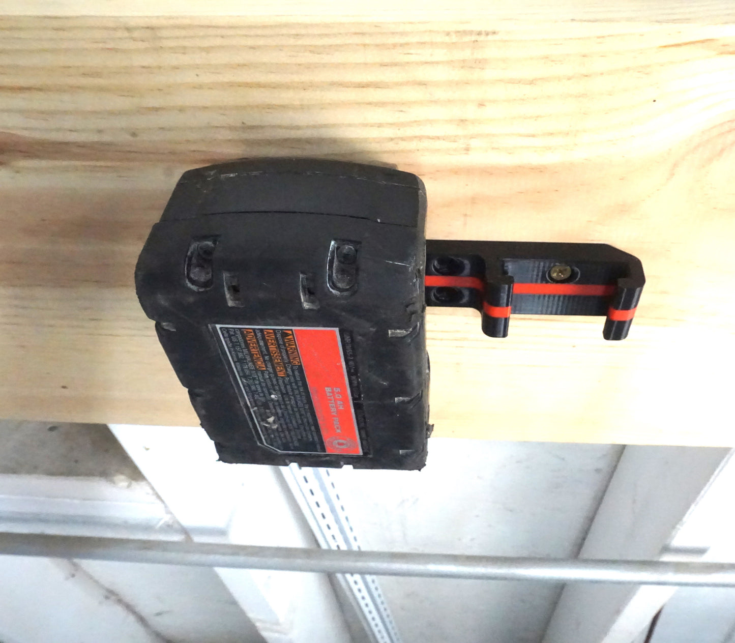 ProteusMounts Battery Holder for Milwaukee M18 - Compatible with Milwaukee 18V Batteries - holds 4 batteries - Wall Mount - Made in The USA