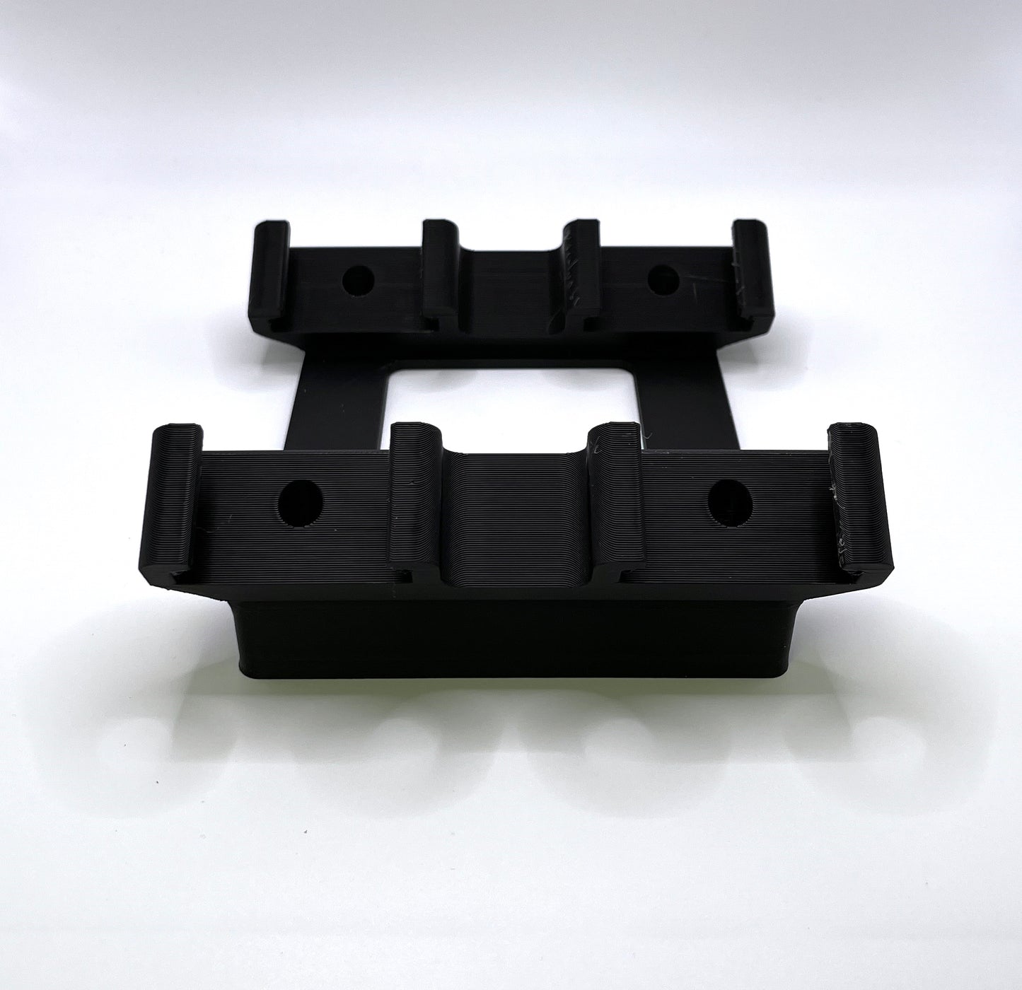 ProteusMounts Battery Holder for Milwaukee M18 - Compatible with Milwaukee 18V Batteries - Holds 4 Batteries - Wall Mount - Made in The USA